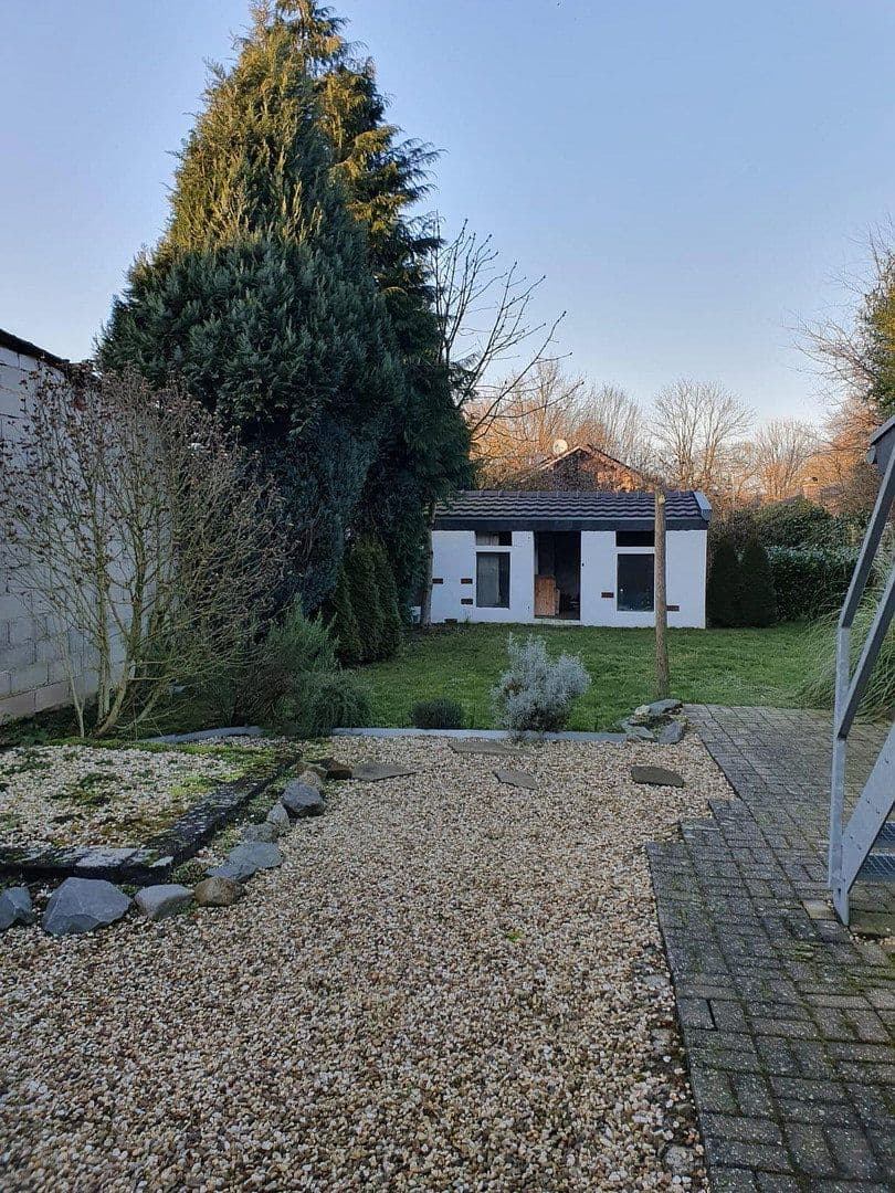 Predaj domu 120 m², pozemek 470 m², Hauptstr. 80, Niederkrüchten, Severné Porýnie - Westfálsko Predaj domu 120 m², pozemek 470 m², Hauptstr. 80, Niederkrüchten, Severné Porýnie - Westfálsko