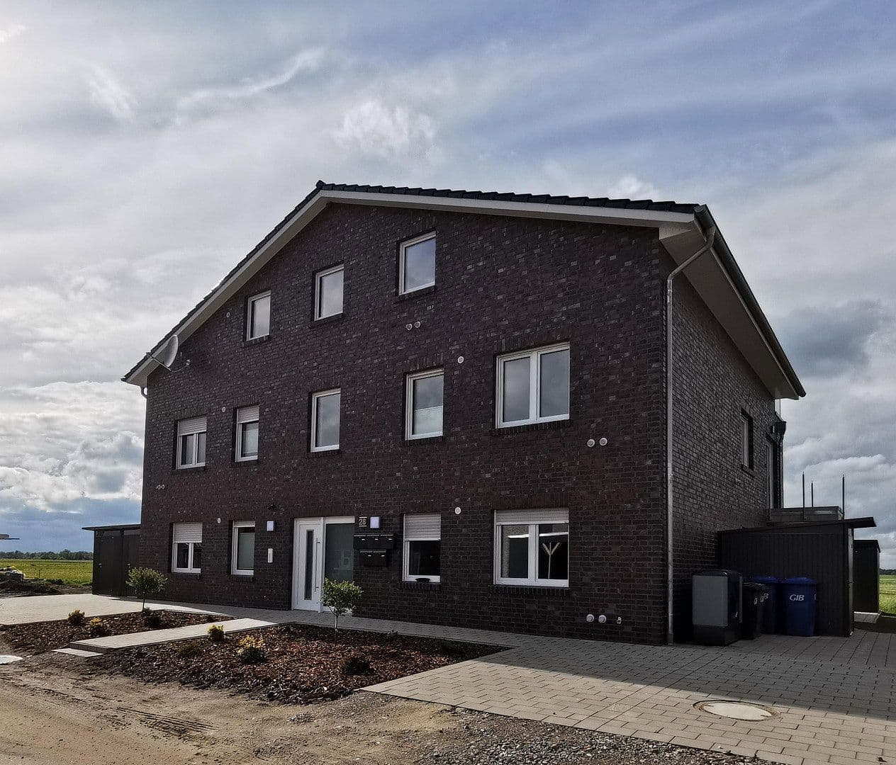 Prenájom bytu 3-izbový 74 m², Löwenzahnweg, Ovelgönne, Dolné Sasko Prenájom bytu 3-izbový 74 m², Löwenzahnweg, Ovelgönne, Dolné Sasko