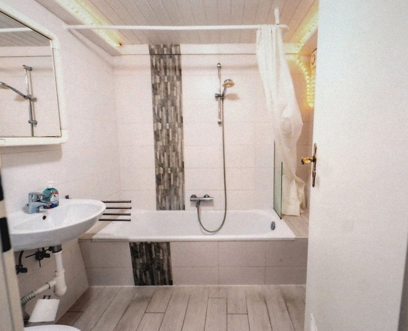 Predaj domu 126 m², pozemek 599 m², Oldenburg in Holstein, Šlezvicko-Holštajnsko Predaj domu 126 m², pozemek 599 m², Oldenburg in Holstein, Šlezvicko-Holštajnsko