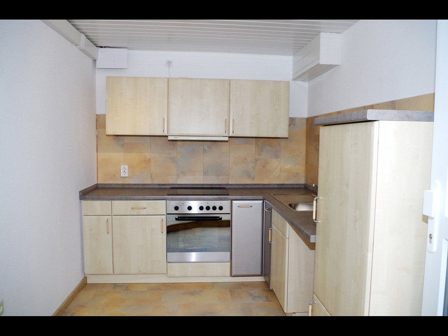 Predaj domu 126 m², pozemek 599 m², Oldenburg in Holstein, Šlezvicko-Holštajnsko Predaj domu 126 m², pozemek 599 m², Oldenburg in Holstein, Šlezvicko-Holštajnsko