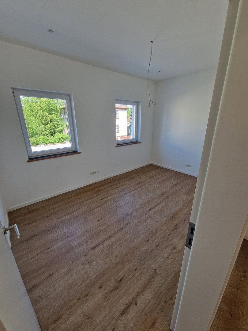 Prenájom domu 190 m², pozemek 100 m², Plaußiger Dorfstr. 24e, Leipzig, Sasko Prenájom domu 190 m², pozemek 100 m², Plaußiger Dorfstr. 24e, Leipzig, Sasko
