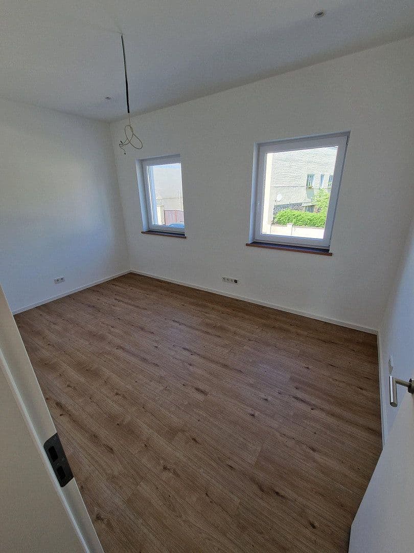 Prenájom domu 190 m², pozemek 100 m², Plaußiger Dorfstr. 24e, Leipzig, Sasko Prenájom domu 190 m², pozemek 100 m², Plaußiger Dorfstr. 24e, Leipzig, Sasko