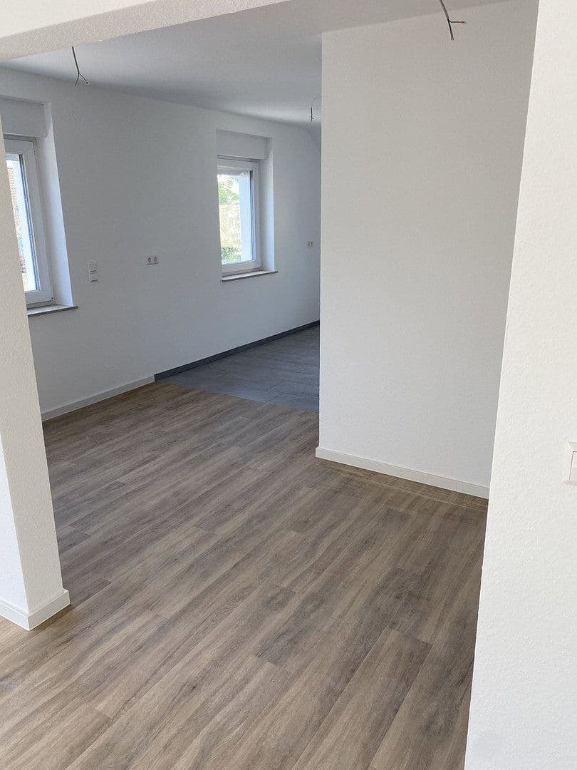 Prenájom bytu 3-izbový 85 m², Winnenden, Bádensko-Wurttembersko Prenájom bytu 3-izbový 85 m², Winnenden, Bádensko-Wurttembersko