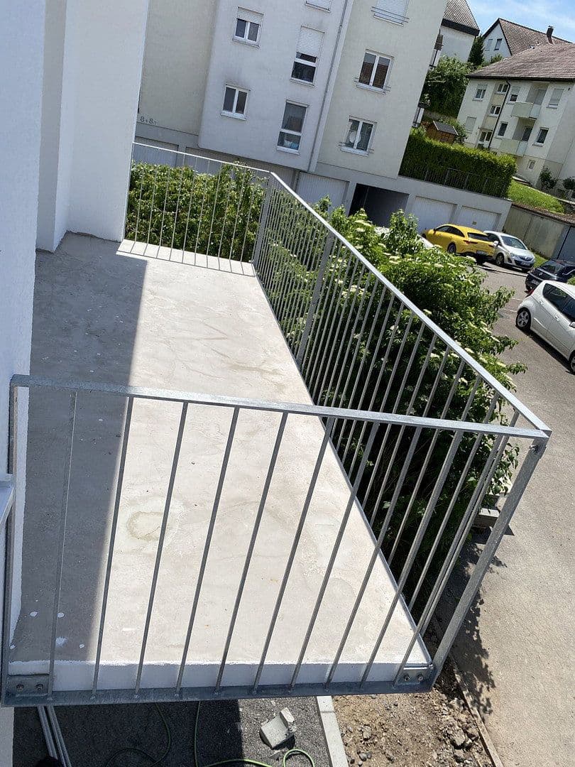 Prenájom bytu 3-izbový 85 m², Winnenden, Bádensko-Wurttembersko Prenájom bytu 3-izbový 85 m², Winnenden, Bádensko-Wurttembersko