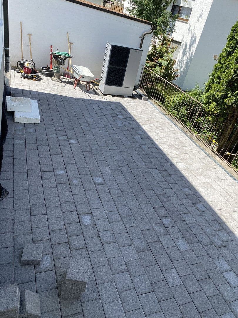 Prenájom bytu 3-izbový 85 m², Winnenden, Bádensko-Wurttembersko Prenájom bytu 3-izbový 85 m², Winnenden, Bádensko-Wurttembersko