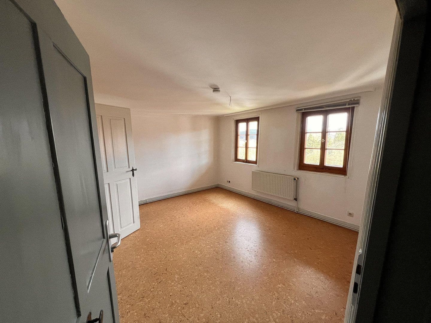 Prenájom bytu 5-izbový 105 m², Hechingen, Bádensko-Wurttembersko Prenájom bytu 5-izbový 105 m², Hechingen, Bádensko-Wurttembersko