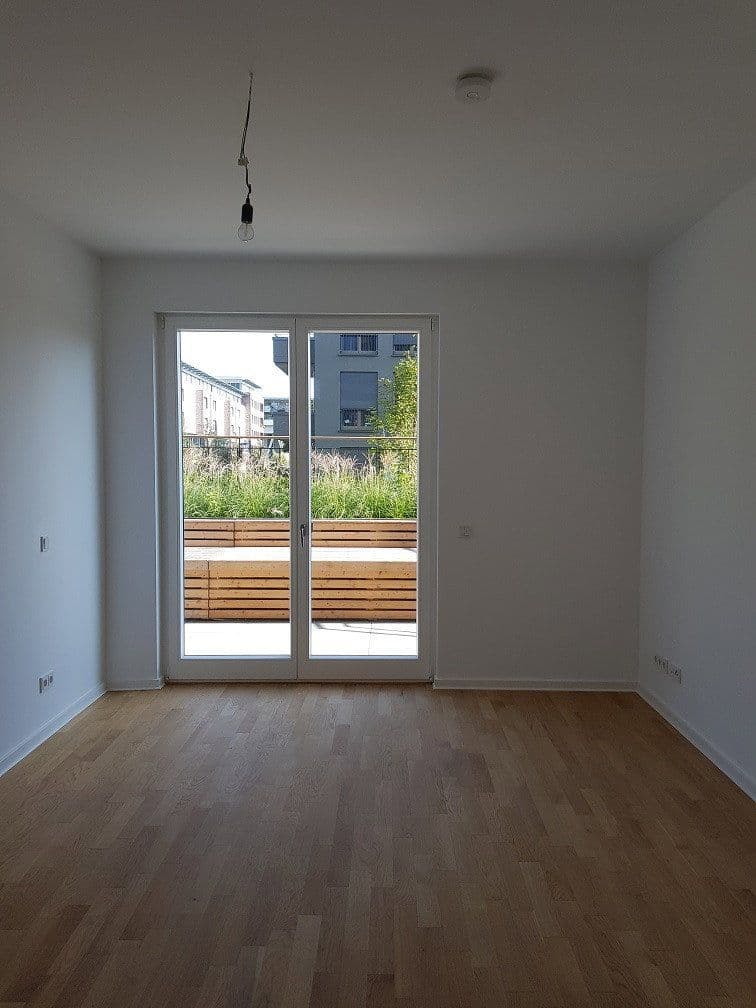 Prenájom bytu 2-izbový 89 m², Alt-Stralau 44B, Berlin, Berlín Prenájom bytu 2-izbový 89 m², Alt-Stralau 44B, Berlin, Berlín