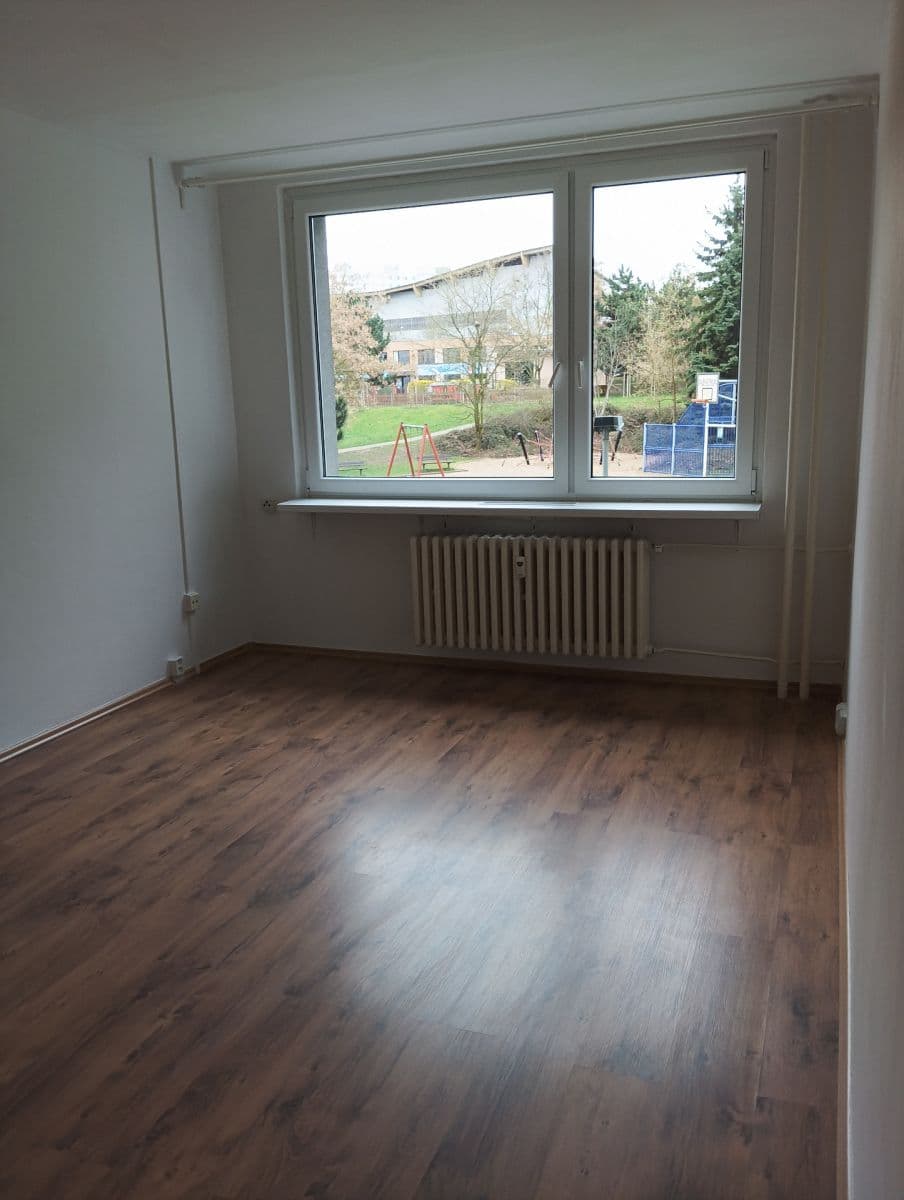 Prenájom bytu 2-izbový 44 m², U Jezera, Praha, Praha Prenájom bytu 2-izbový 44 m², U Jezera, Praha, Praha