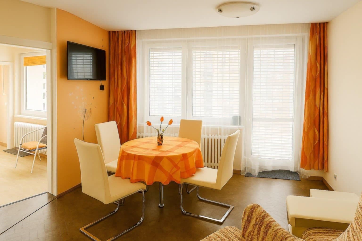 Prenájom bytu 2-izbový 52 m², Na Královkách, Kuřim, Jihomoravský kraj Prenájom bytu 2-izbový 52 m², Na Královkách, Kuřim, Jihomoravský kraj