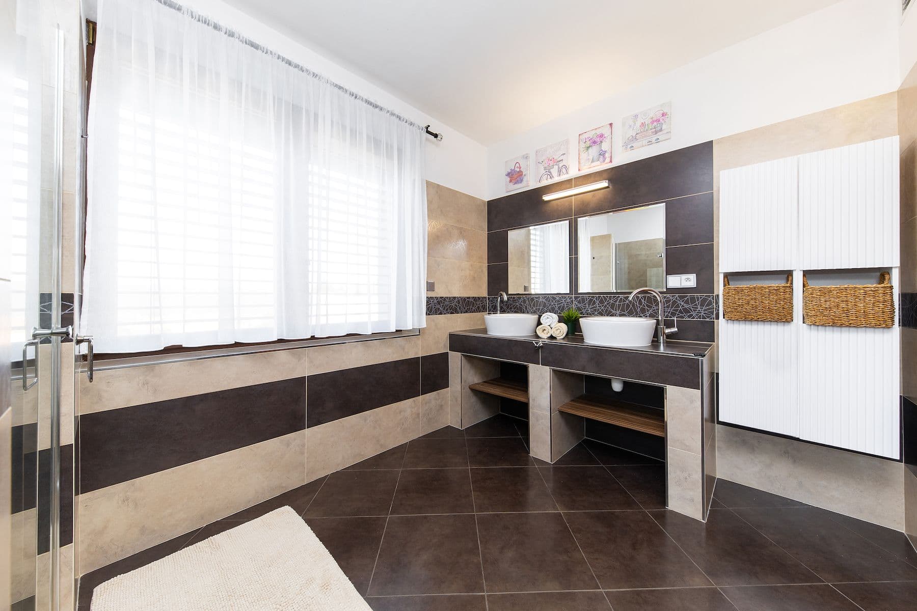 Predaj domu 300 m², pozemek 776 m², Bří Čapků, Náměšť nad Oslavou, Kraj Vysočina Predaj domu 300 m², pozemek 776 m², Bří Čapků, Náměšť nad Oslavou, Kraj Vysočina