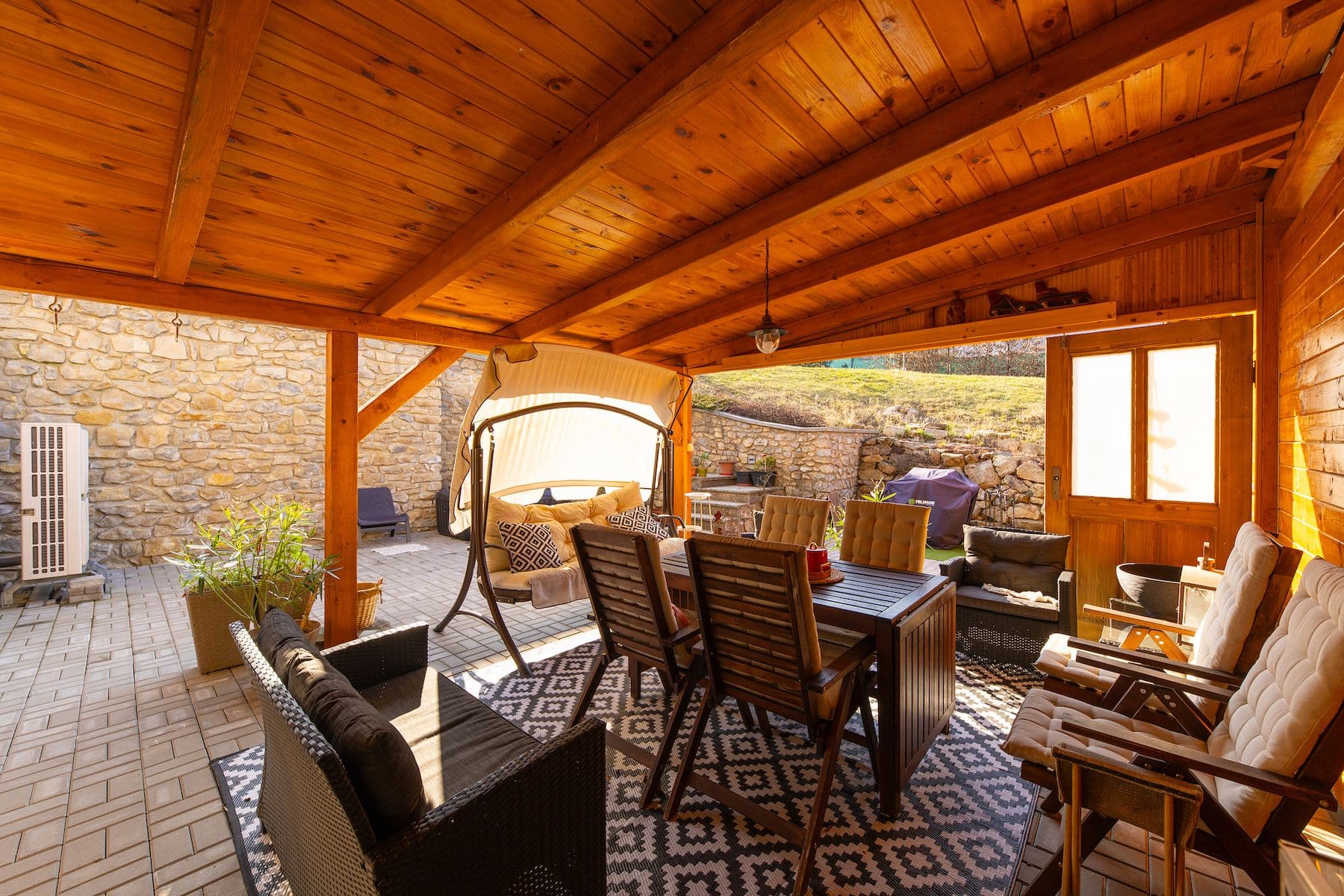 Predaj domu 300 m², pozemek 776 m², Bří Čapků, Náměšť nad Oslavou, Kraj Vysočina Predaj domu 300 m², pozemek 776 m², Bří Čapků, Náměšť nad Oslavou, Kraj Vysočina