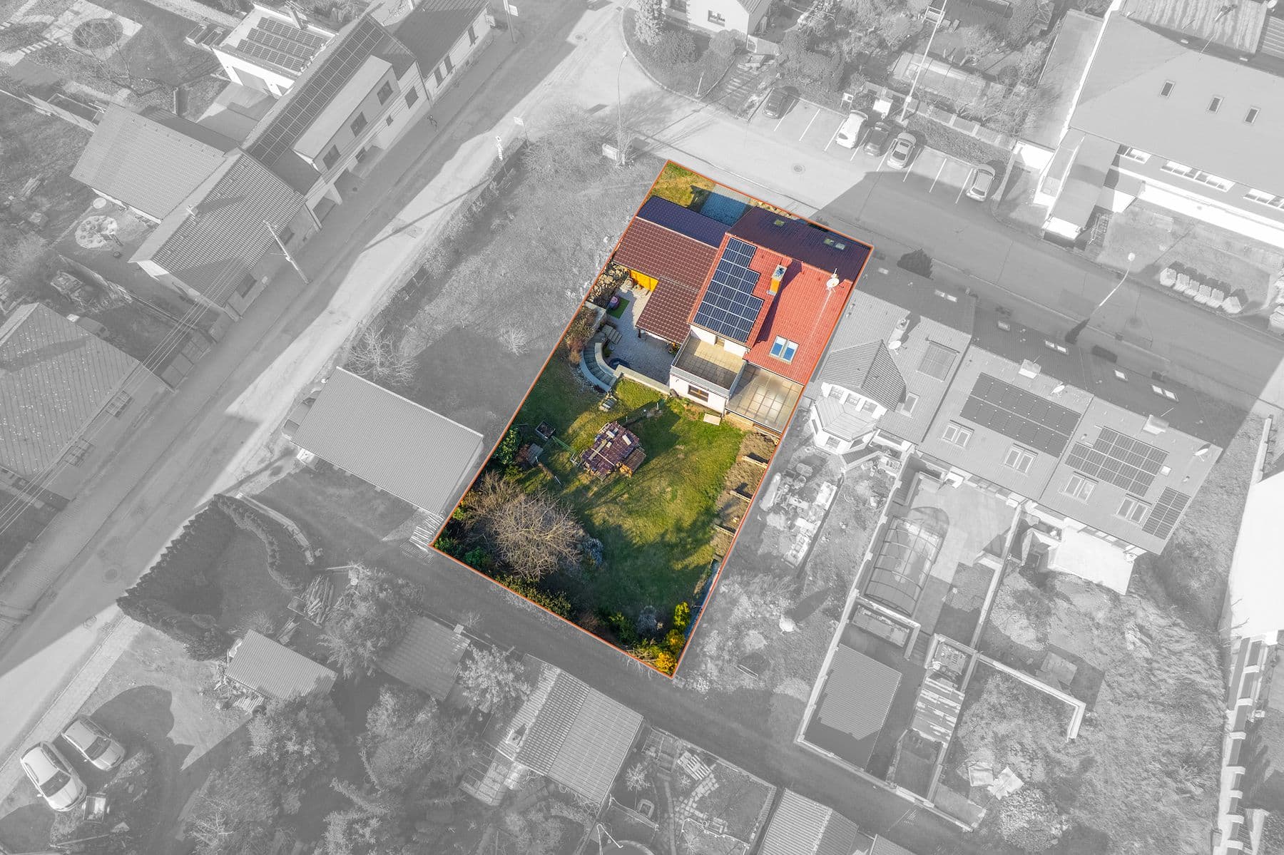 Predaj domu 300 m², pozemek 776 m², Bří Čapků, Náměšť nad Oslavou, Kraj Vysočina Predaj domu 300 m², pozemek 776 m², Bří Čapků, Náměšť nad Oslavou, Kraj Vysočina