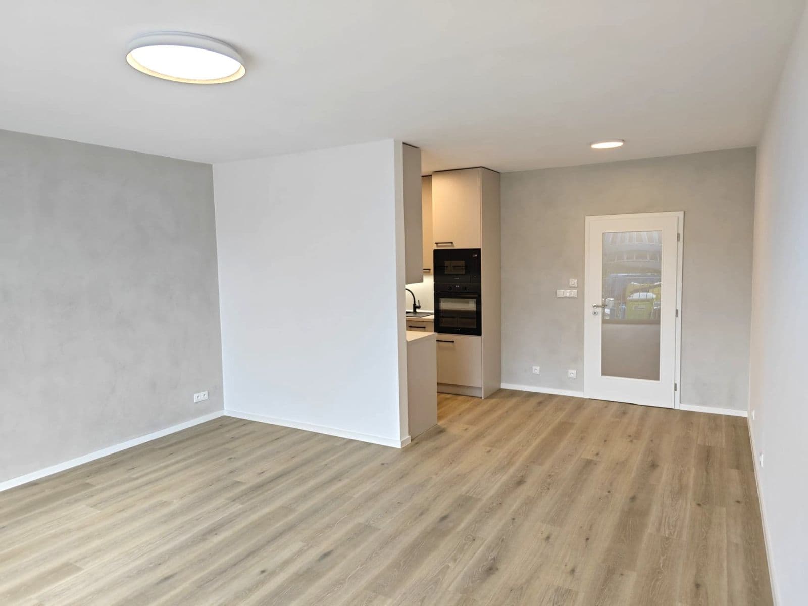 Prenájom bytu 1-izbový 45 m², Dukelská, Benešov, Středočeský kraj Prenájom bytu 1-izbový 45 m², Dukelská, Benešov, Středočeský kraj