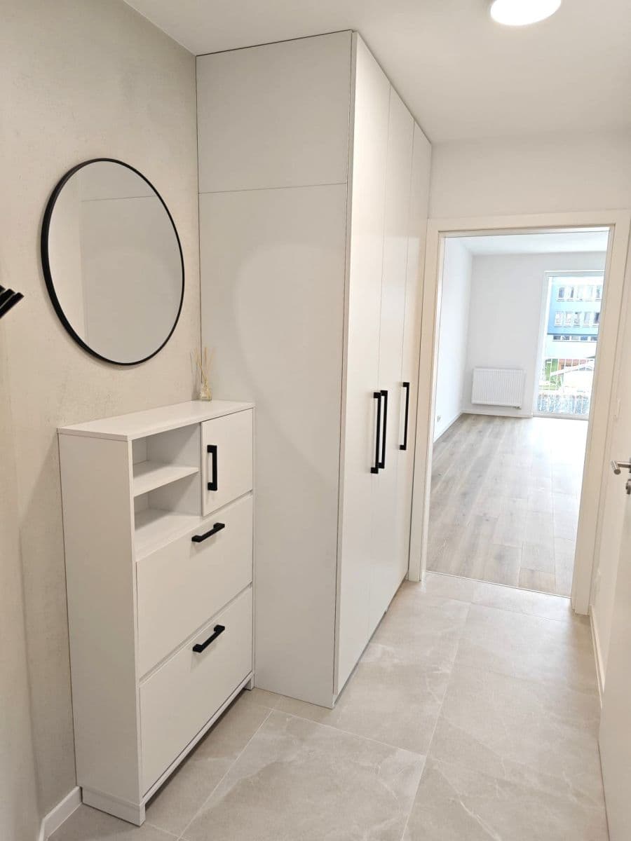 Prenájom bytu 1-izbový 45 m², Dukelská, Benešov, Středočeský kraj Prenájom bytu 1-izbový 45 m², Dukelská, Benešov, Středočeský kraj
