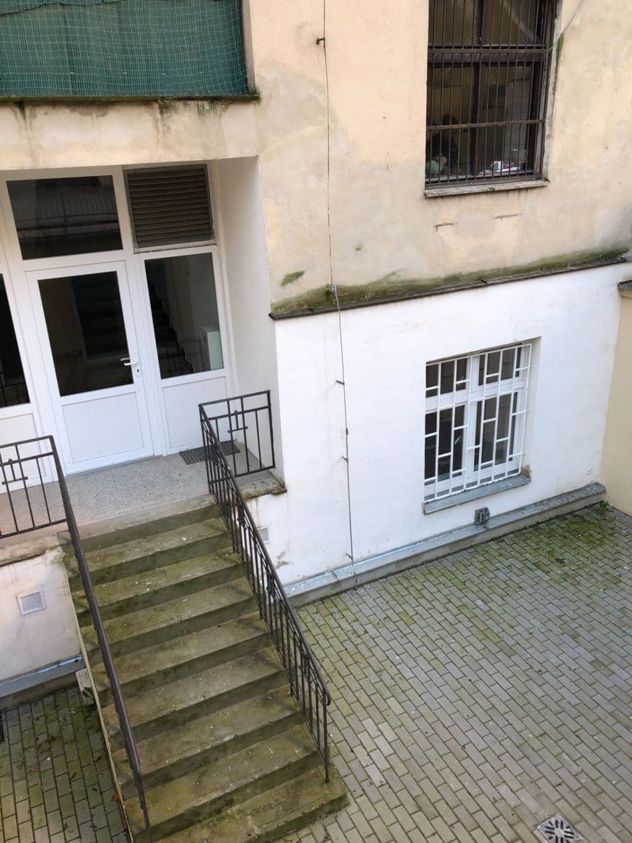 Prenájom bytu 1-izbový 30 m², Oblouková, Praha, Praha Prenájom bytu 1-izbový 30 m², Oblouková, Praha, Praha