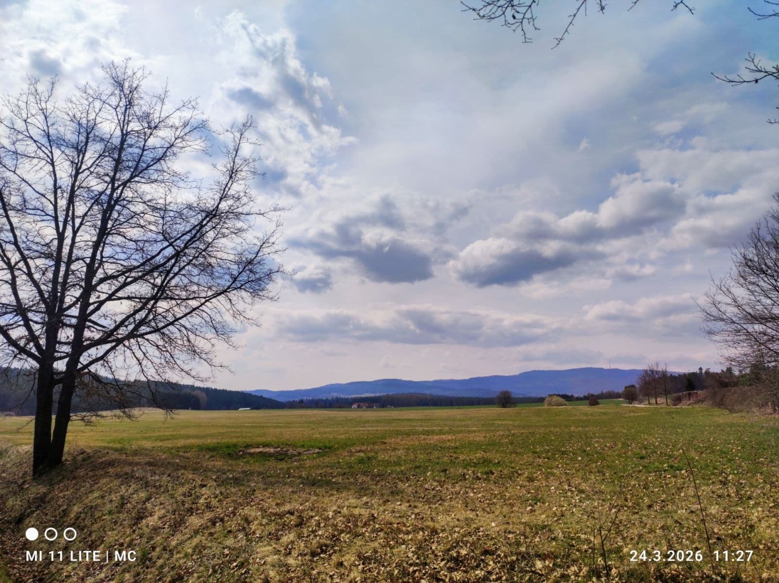 Predaj pozemku 1.400 m², Vrábče, Jihočeský kraj Predaj pozemku 1.400 m², Vrábče, Jihočeský kraj