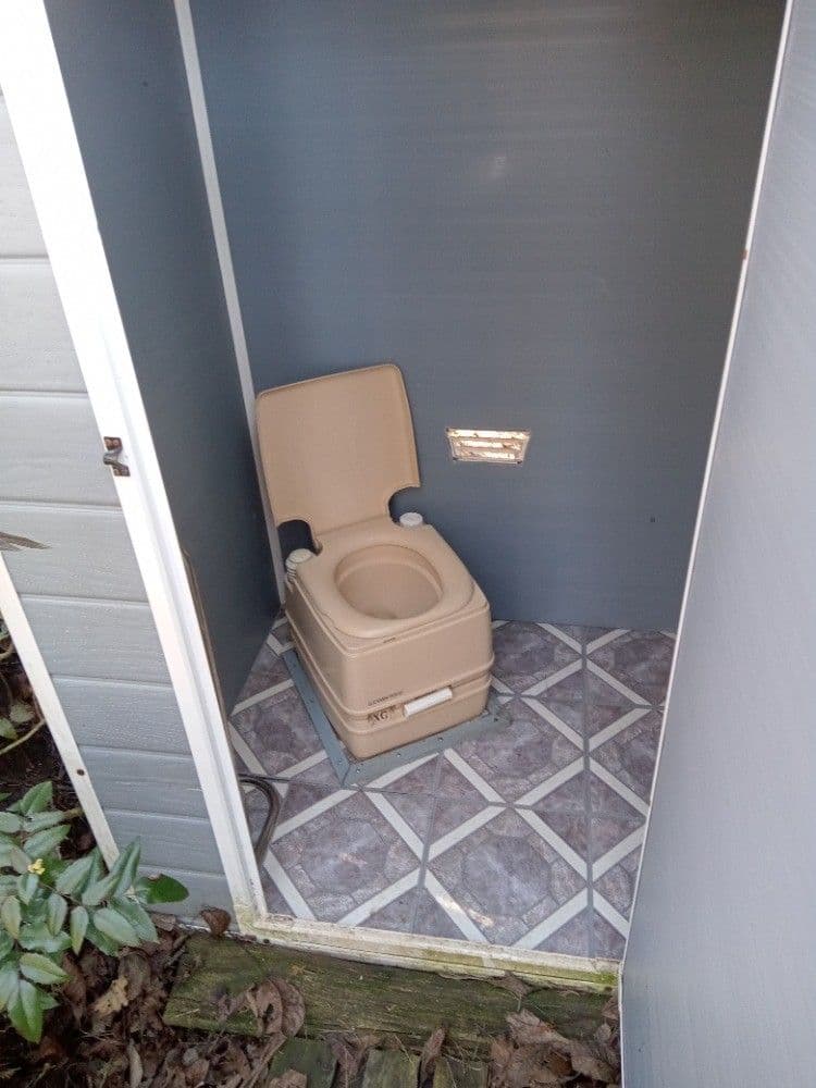 Predaj rekreačného objektu 16 m², pozemek 449 m², Dolní Zálezly, Ústecký kraj Predaj rekreačného objektu 16 m², pozemek 449 m², Dolní Zálezly, Ústecký kraj