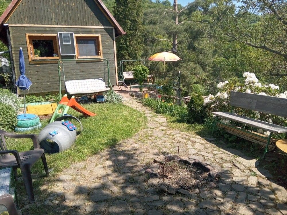 Predaj rekreačného objektu 16 m², pozemek 449 m², Dolní Zálezly, Ústecký kraj Predaj rekreačného objektu 16 m², pozemek 449 m², Dolní Zálezly, Ústecký kraj