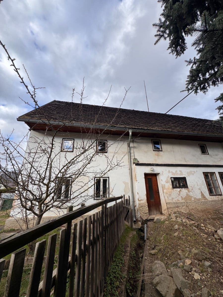 Predaj domu 111 m², pozemek 475 m², Litoměřická, Velké Březno, Ústecký kraj Predaj domu 111 m², pozemek 475 m², Litoměřická, Velké Březno, Ústecký kraj