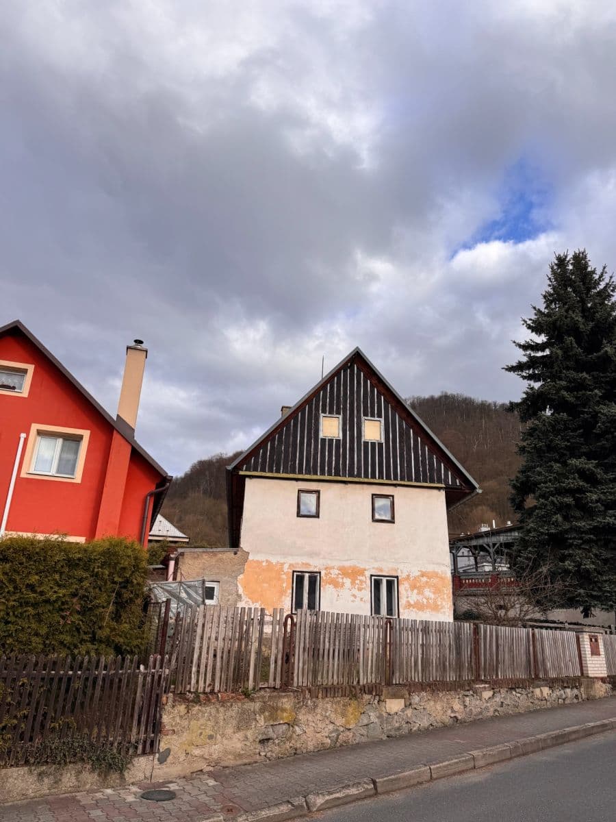 Predaj domu 111 m², pozemek 475 m², Litoměřická, Velké Březno, Ústecký kraj Predaj domu 111 m², pozemek 475 m², Litoměřická, Velké Březno, Ústecký kraj