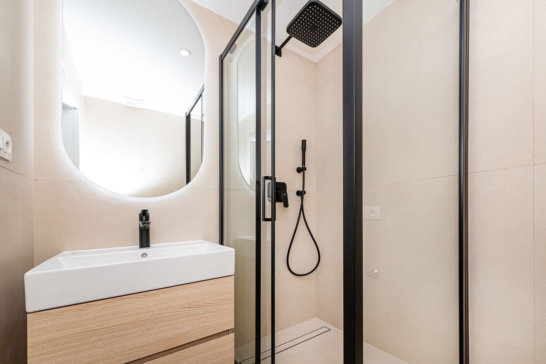 Predaj bytu 4-izbový 76 m², Kolátorova, Praha, Praha Predaj bytu 4-izbový 76 m², Kolátorova, Praha, Praha