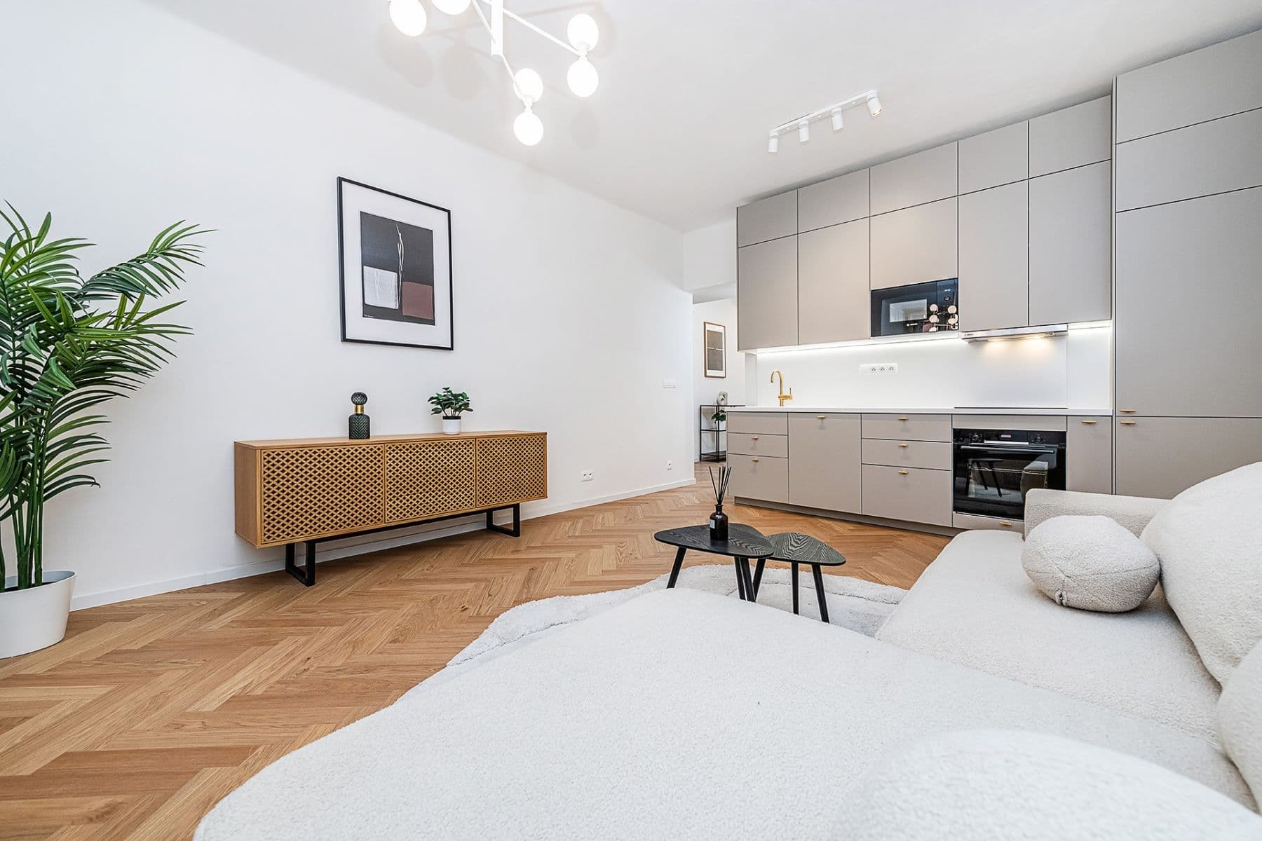 Predaj bytu 4-izbový 76 m², Kolátorova, Praha, Praha Predaj bytu 4-izbový 76 m², Kolátorova, Praha, Praha