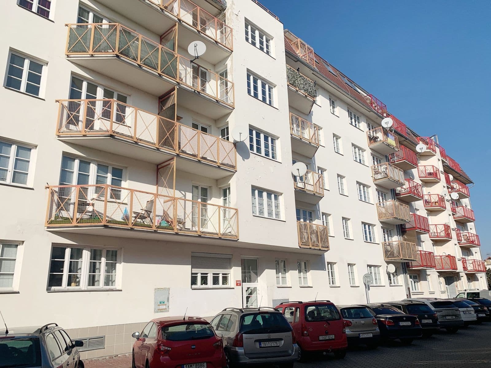 Prenájom bytu 1-izbový 30 m², Pelušková, Praha, Praha Prenájom bytu 1-izbový 30 m², Pelušková, Praha, Praha