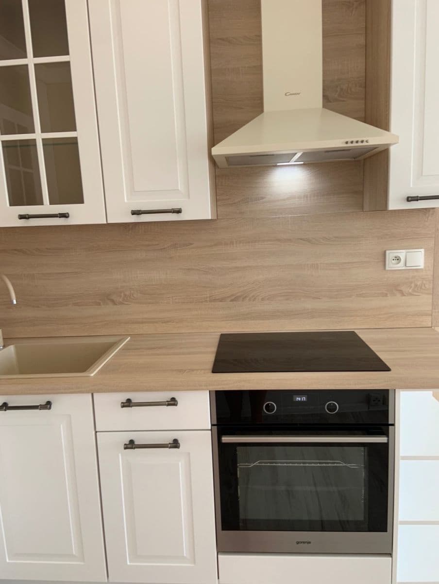 Prenájom bytu 2-izbový 40 m², Višňová, Most, Ústecký kraj Prenájom bytu 2-izbový 40 m², Višňová, Most, Ústecký kraj