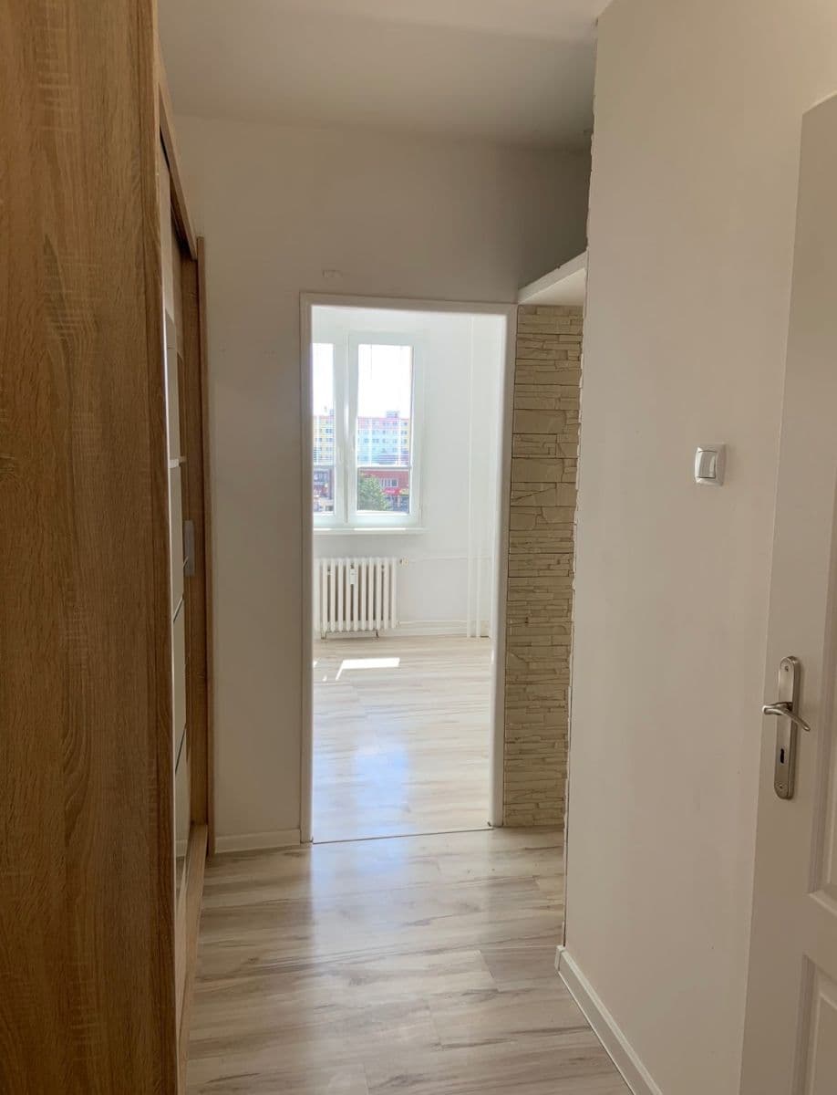 Prenájom bytu 2-izbový 40 m², Višňová, Most, Ústecký kraj Prenájom bytu 2-izbový 40 m², Višňová, Most, Ústecký kraj