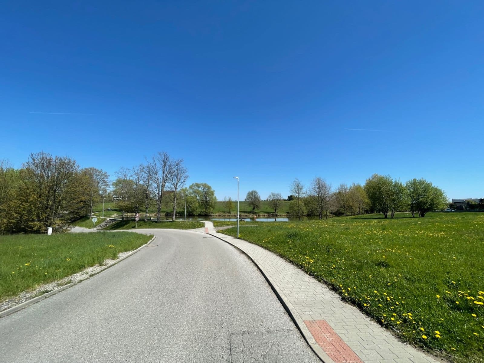 Predaj pozemku 906 m², Srubec, Jihočeský kraj Predaj pozemku 906 m², Srubec, Jihočeský kraj