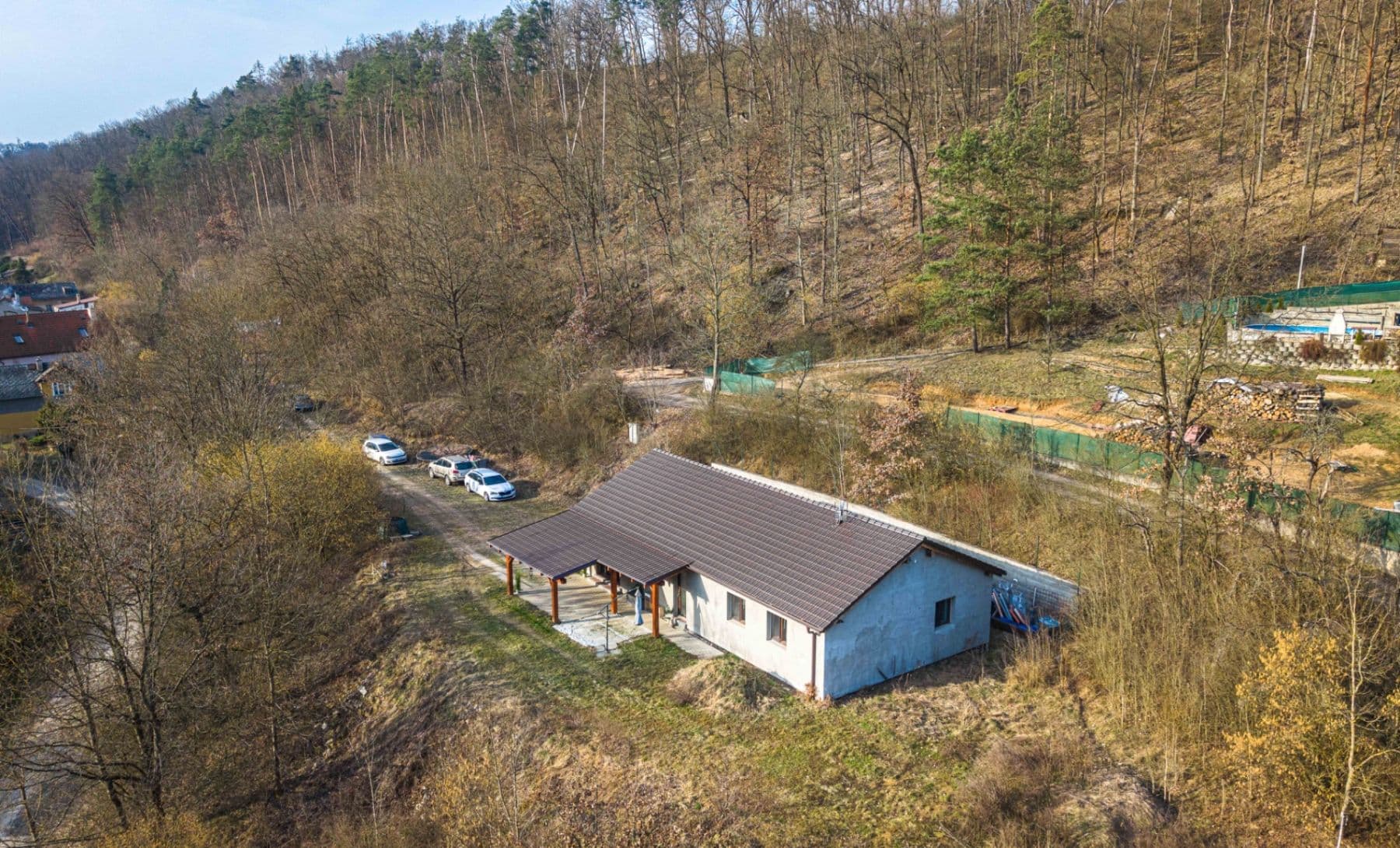 Predaj domu 126 m², pozemek 2.028 m², Hrdlořezy, Středočeský kraj Predaj domu 126 m², pozemek 2.028 m², Hrdlořezy, Středočeský kraj