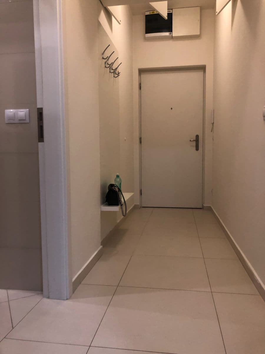 Predaj bytu 2-izbový 50 m², Lihovarská, Praha, Praha Predaj bytu 2-izbový 50 m², Lihovarská, Praha, Praha