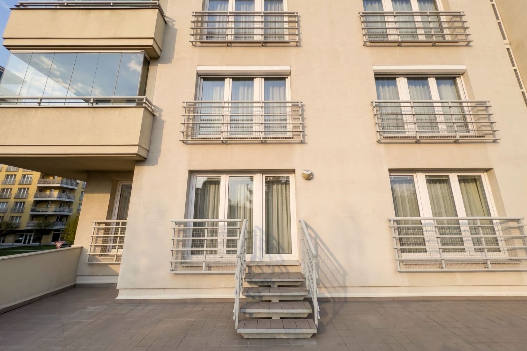 Predaj bytu 3-izbový 78 m², Hyacintová, Praha, Praha Predaj bytu 3-izbový 78 m², Hyacintová, Praha, Praha
