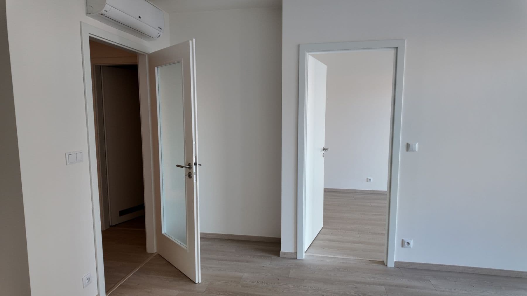 Prenájom bytu 2-izbový 54 m², Bukačova, Praha, Praha Prenájom bytu 2-izbový 54 m², Bukačova, Praha, Praha