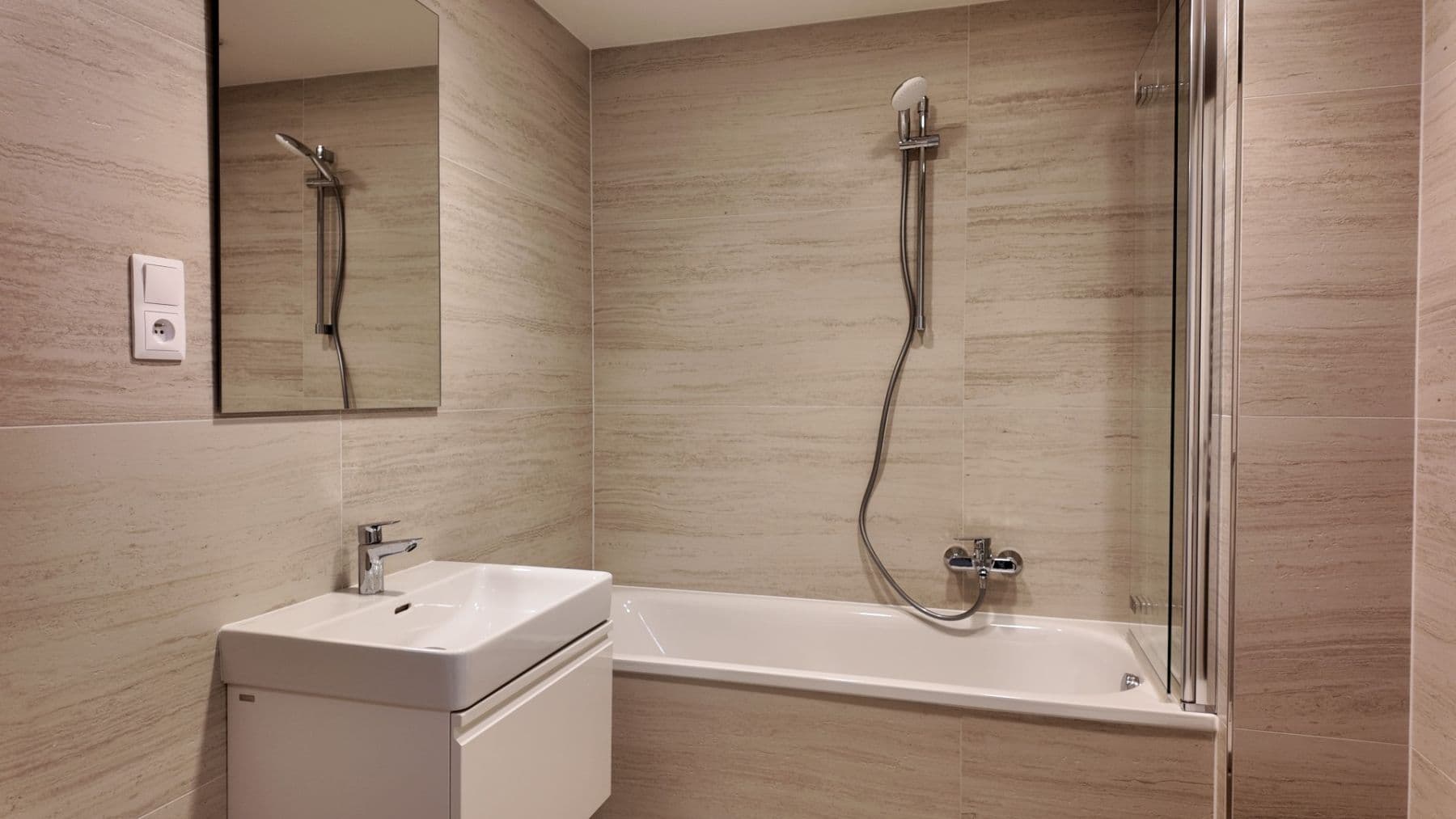 Prenájom bytu 2-izbový 54 m², Bukačova, Praha, Praha Prenájom bytu 2-izbový 54 m², Bukačova, Praha, Praha