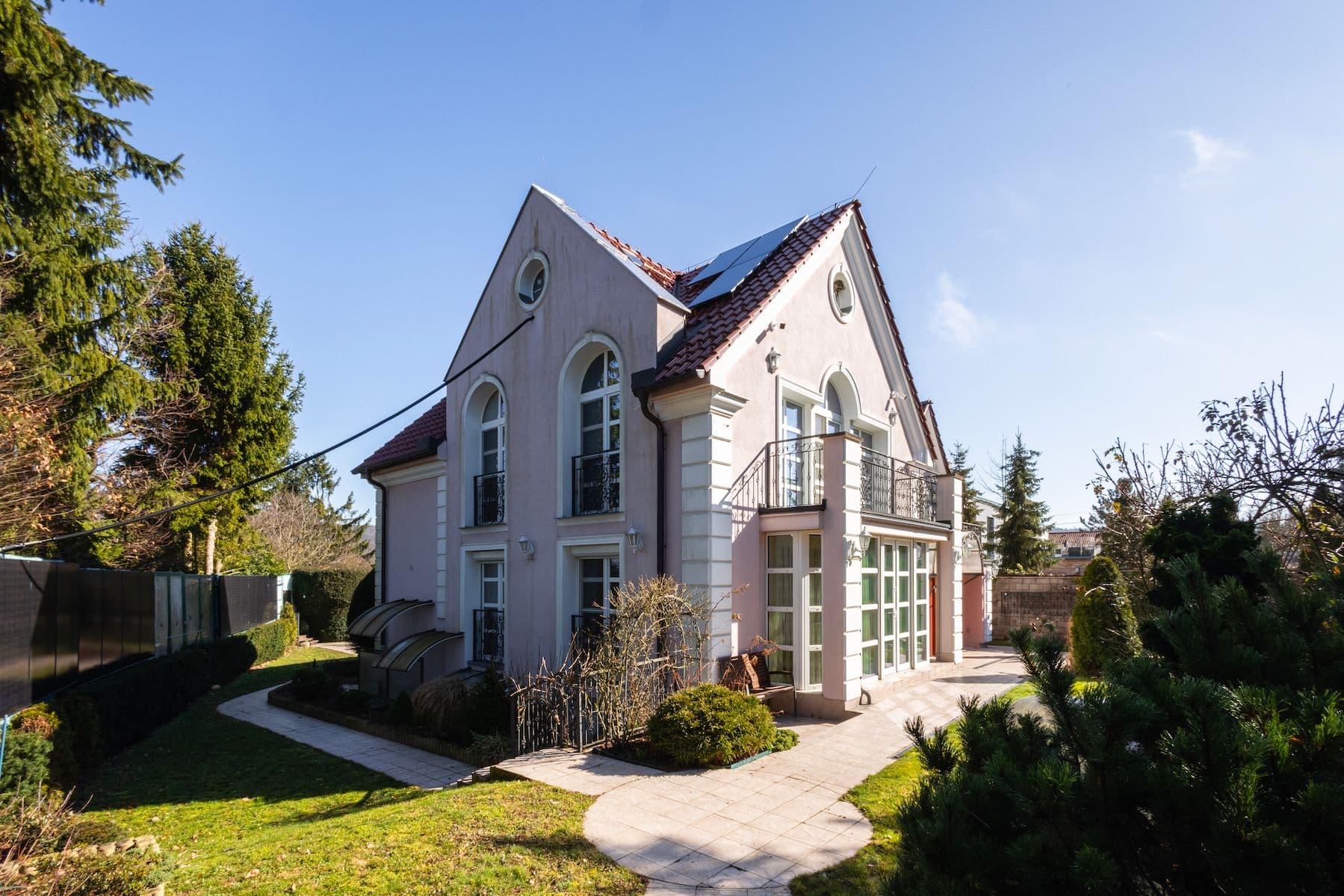 Predaj domu 297 m², pozemek 1.599 m², Na Vyhlídce, Měchenice, Středočeský kraj Predaj domu 297 m², pozemek 1.599 m², Na Vyhlídce, Měchenice, Středočeský kraj