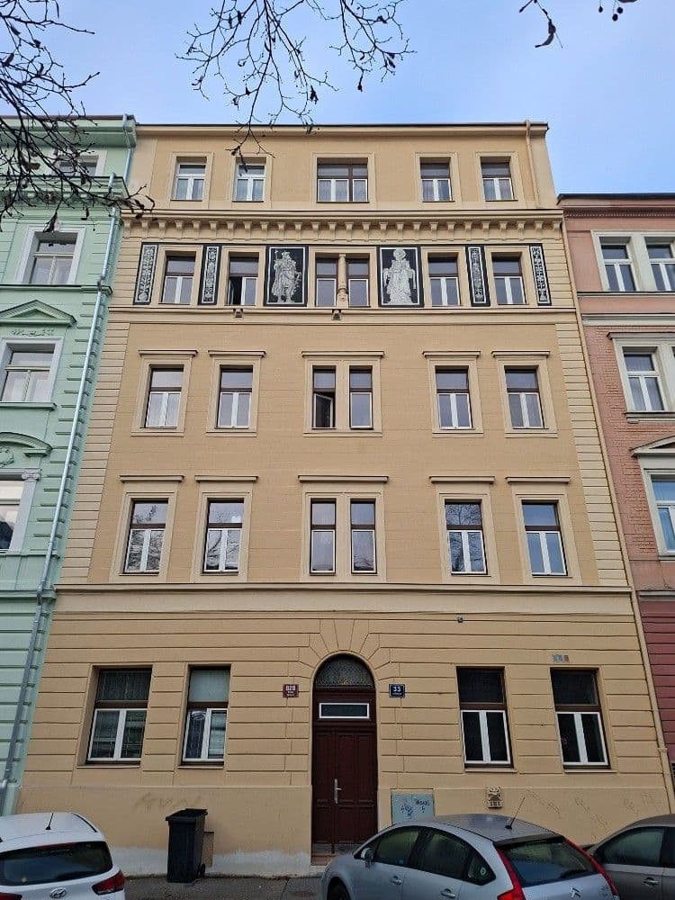 Prenájom bytu 1-izbový 42 m², Bořivojova, Praha, Praha Prenájom bytu 1-izbový 42 m², Bořivojova, Praha, Praha