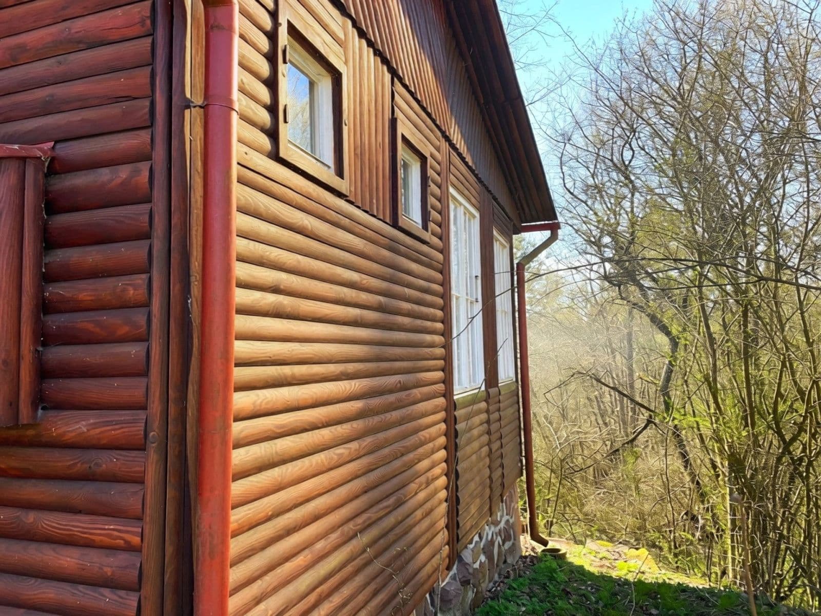 Predaj rekreačného objektu 48 m², pozemok 397 m², Zdelov, Královéhradecký kraj Predaj rekreačného objektu 48 m², pozemok 397 m², Zdelov, Královéhradecký kraj