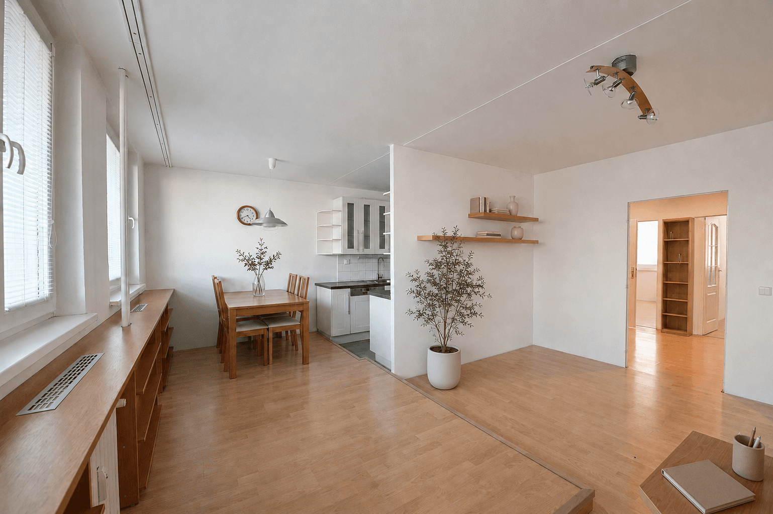 Prenájom bytu 3-izbový 68 m², M. Švabinského, Kladno, Středočeský kraj Prenájom bytu 3-izbový 68 m², M. Švabinského, Kladno, Středočeský kraj