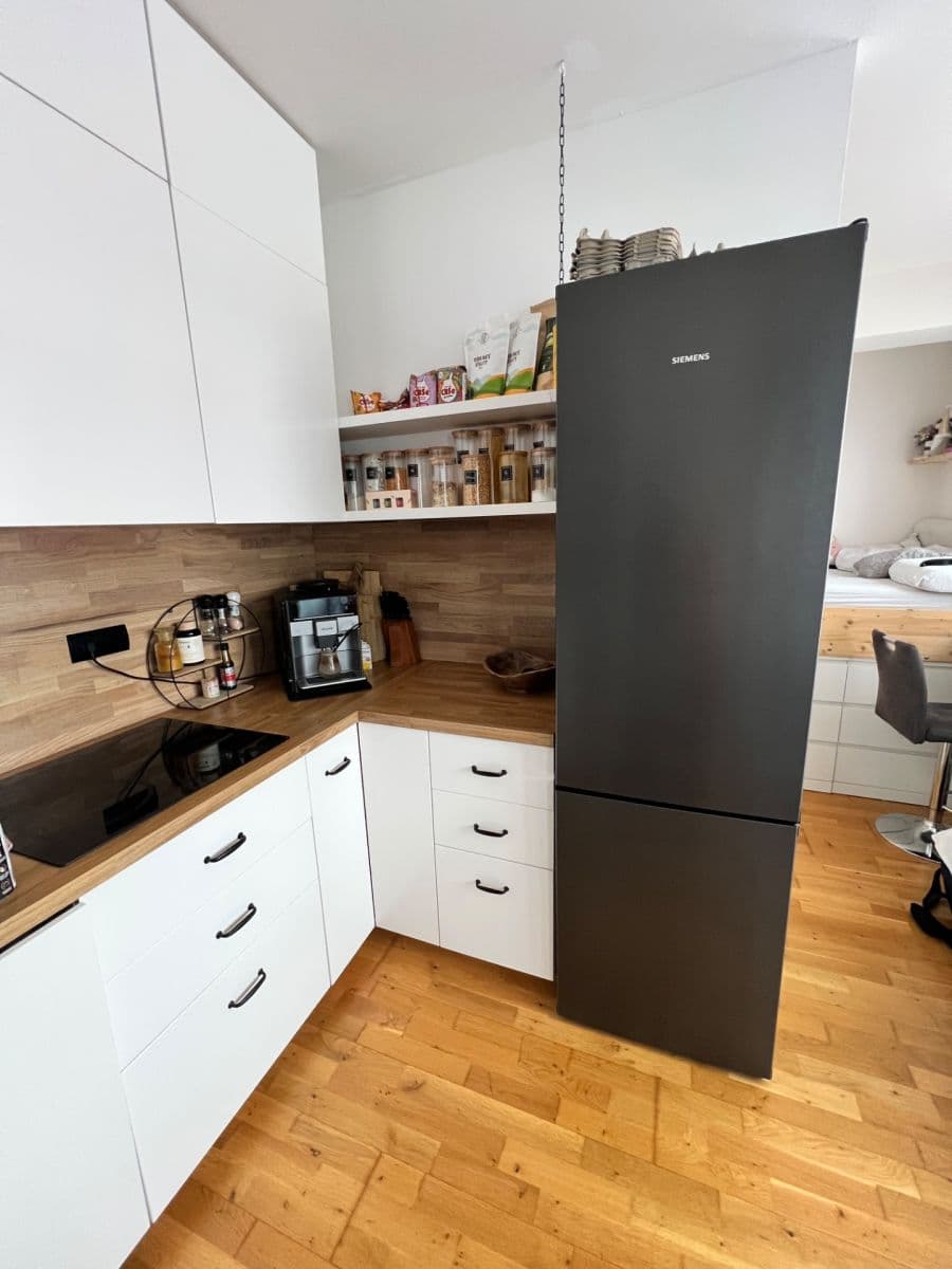 Prenájom bytu 1-izbový 33 m², Palackého třída, Brno, Jihomoravský kraj Prenájom bytu 1-izbový 33 m², Palackého třída, Brno, Jihomoravský kraj