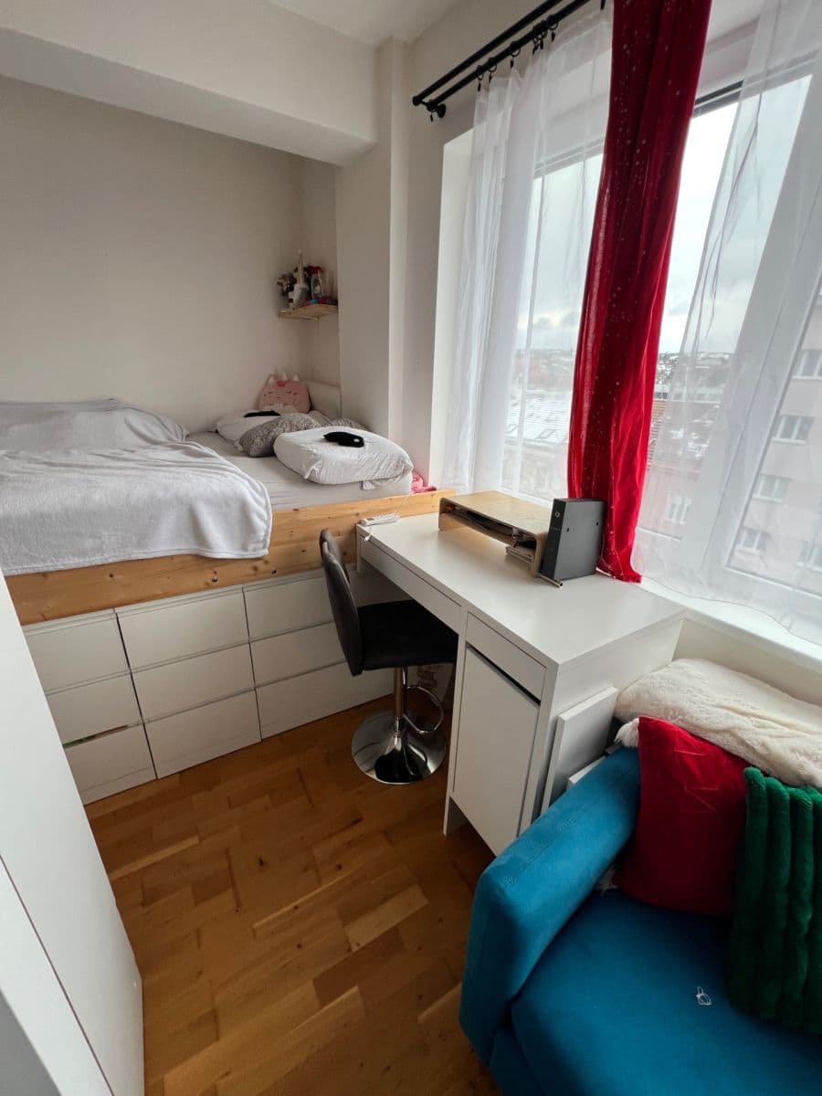 Prenájom bytu 1-izbový 33 m², Palackého třída, Brno, Jihomoravský kraj Prenájom bytu 1-izbový 33 m², Palackého třída, Brno, Jihomoravský kraj