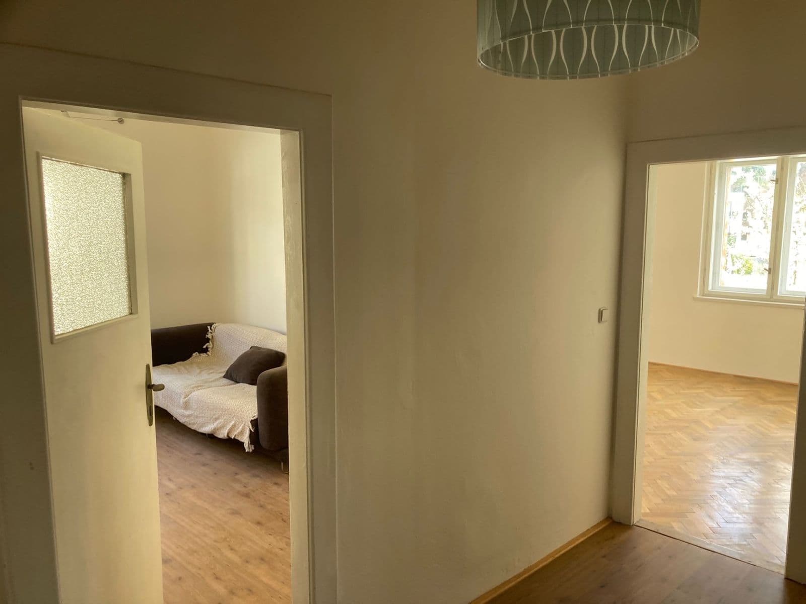 Prenájom bytu 2-izbový 67 m², Veleslavínská, Praha, Praha Prenájom bytu 2-izbový 67 m², Veleslavínská, Praha, Praha