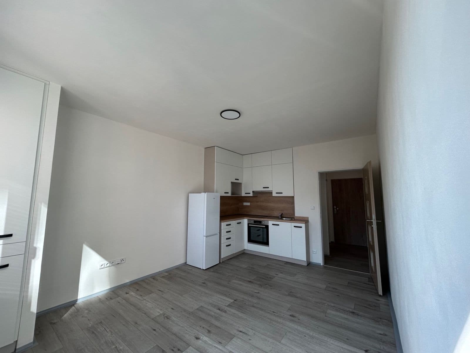 Prenájom bytu 1-izbový 24 m², Heyrovského, Olomouc, Olomoucký kraj Prenájom bytu 1-izbový 24 m², Heyrovského, Olomouc, Olomoucký kraj