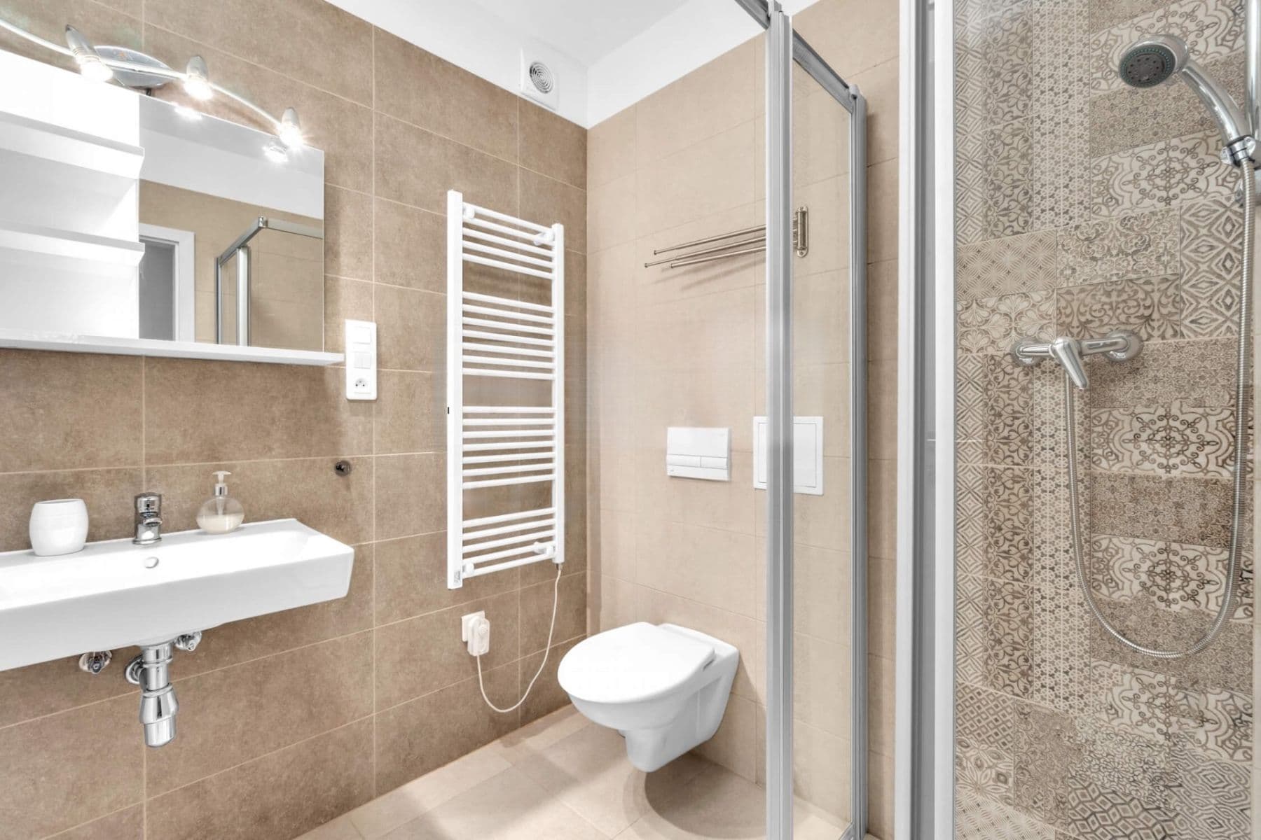 Prenájom domu 102 m², pozemek 250 m², Smiřice, Královéhradecký kraj Prenájom domu 102 m², pozemek 250 m², Smiřice, Královéhradecký kraj