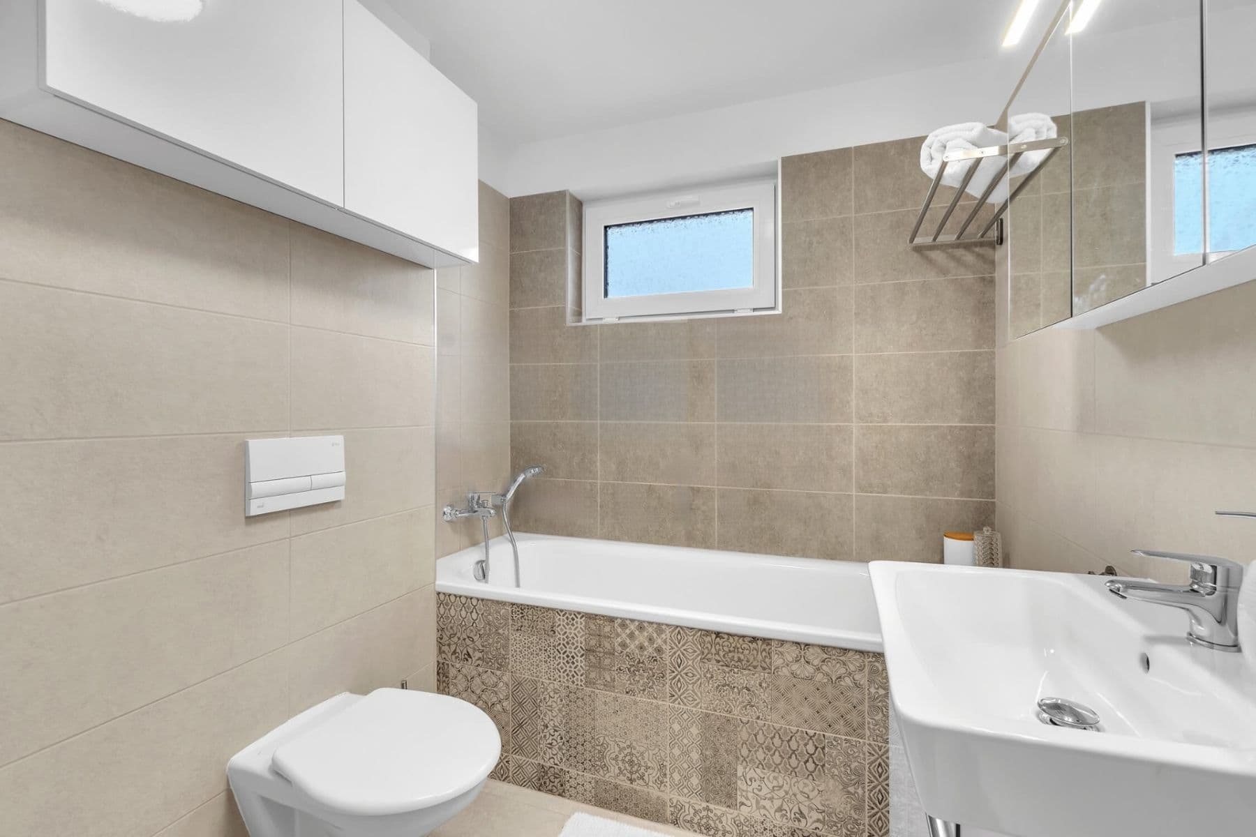 Prenájom domu 102 m², pozemek 250 m², Smiřice, Královéhradecký kraj Prenájom domu 102 m², pozemek 250 m², Smiřice, Královéhradecký kraj