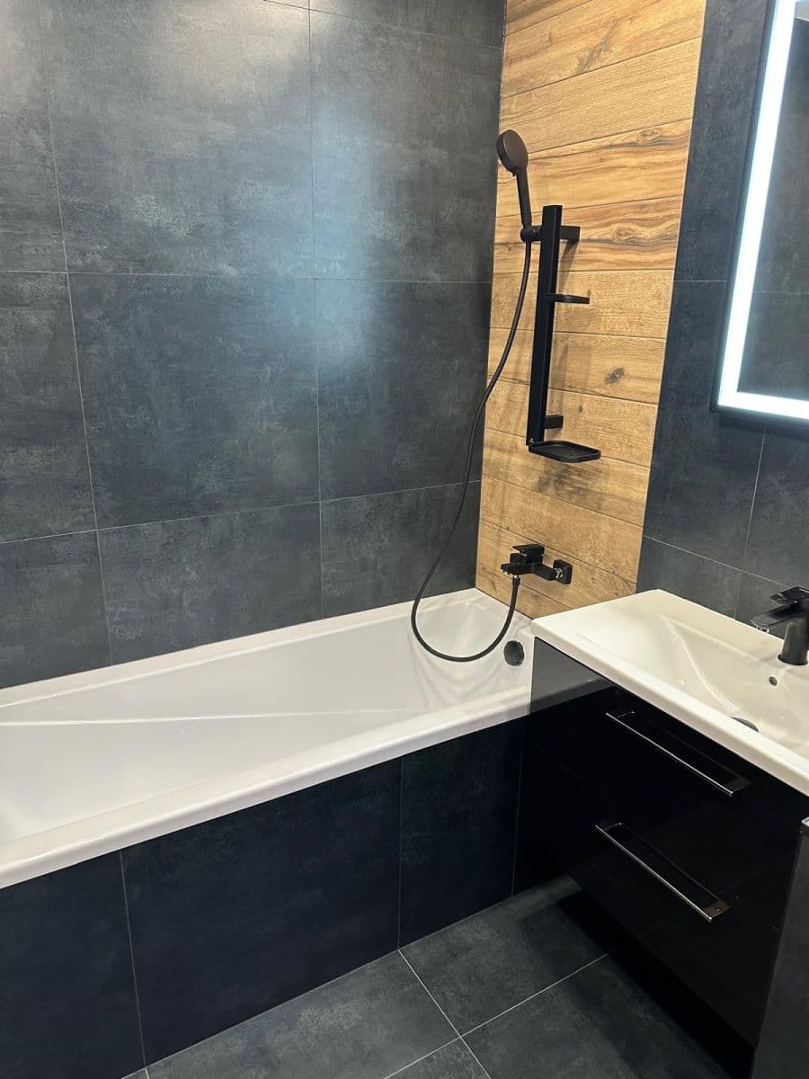 Prenájom bytu 2-izbový 54 m², Vršovců, Ostrava, Moravskoslezský kraj Prenájom bytu 2-izbový 54 m², Vršovců, Ostrava, Moravskoslezský kraj