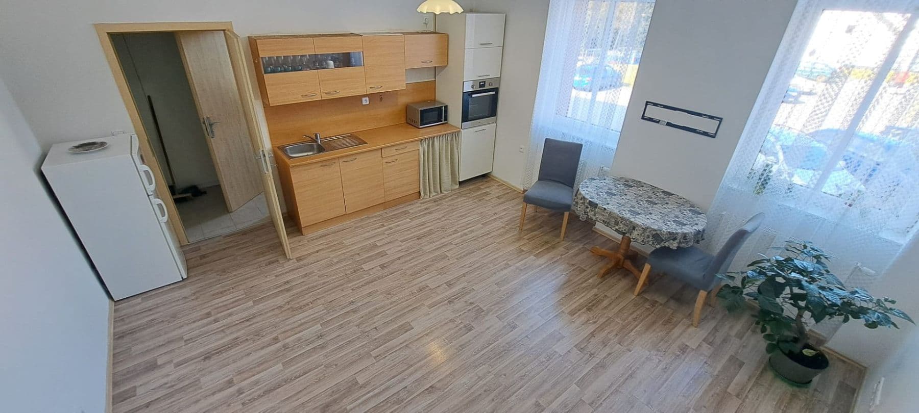 Prenájom bytu 1-izbový 30 m², Týnec nad Sázavou, Středočeský kraj Prenájom bytu 1-izbový 30 m², Týnec nad Sázavou, Středočeský kraj