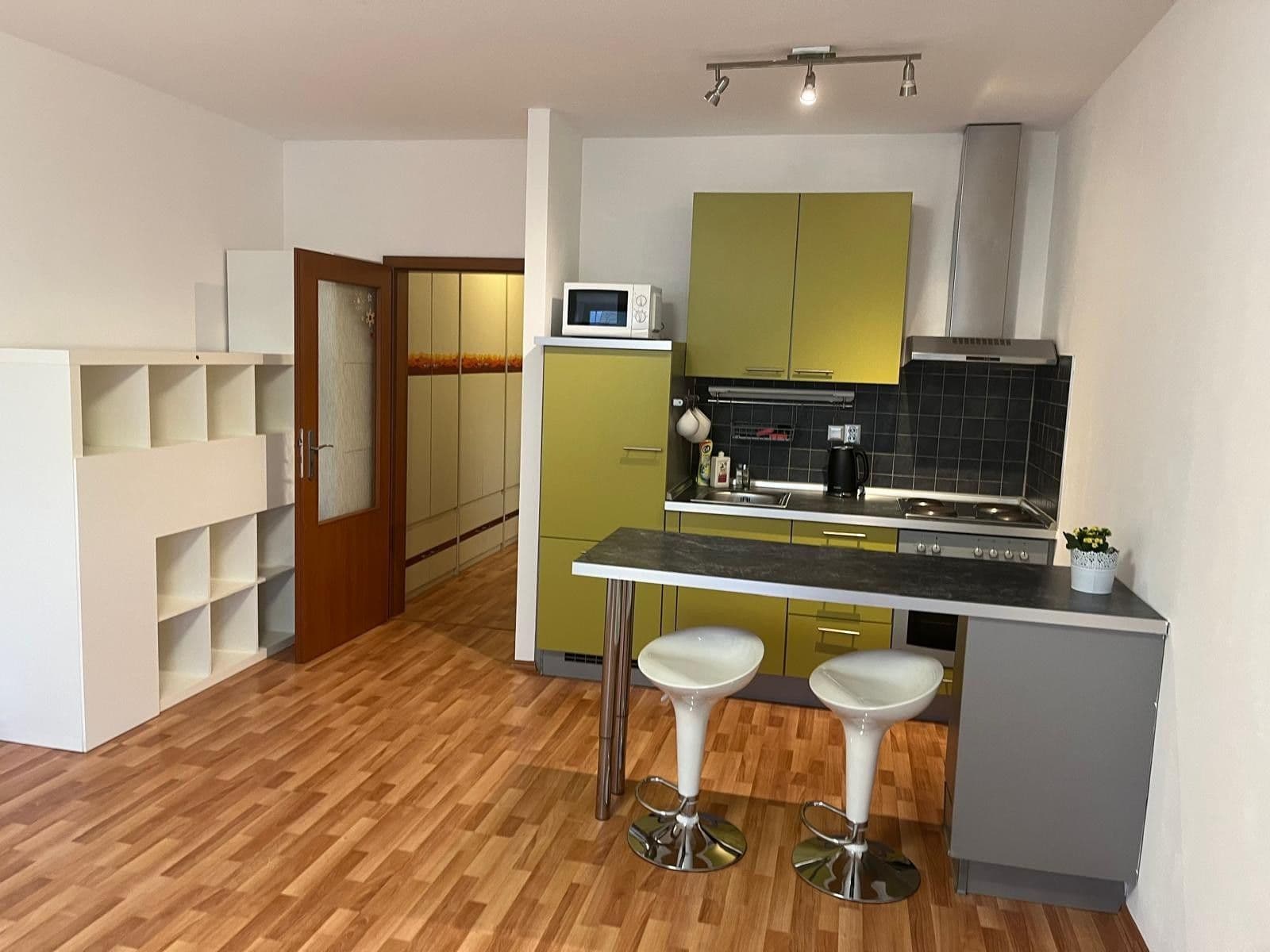 Prenájom bytu 64 m², Na Slatince, Praha, Praha Prenájom bytu 64 m², Na Slatince, Praha, Praha