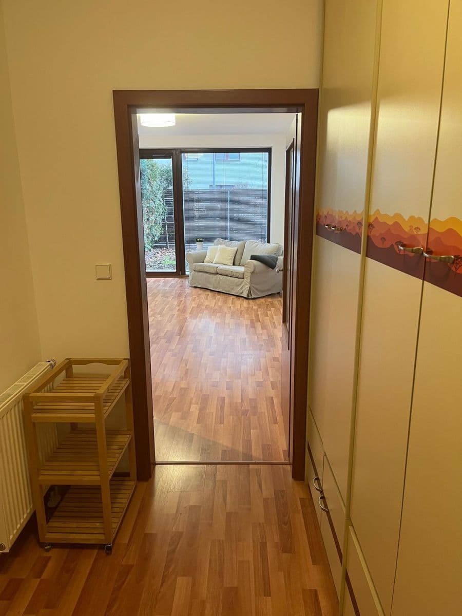 Prenájom bytu 64 m², Na Slatince, Praha, Praha Prenájom bytu 64 m², Na Slatince, Praha, Praha