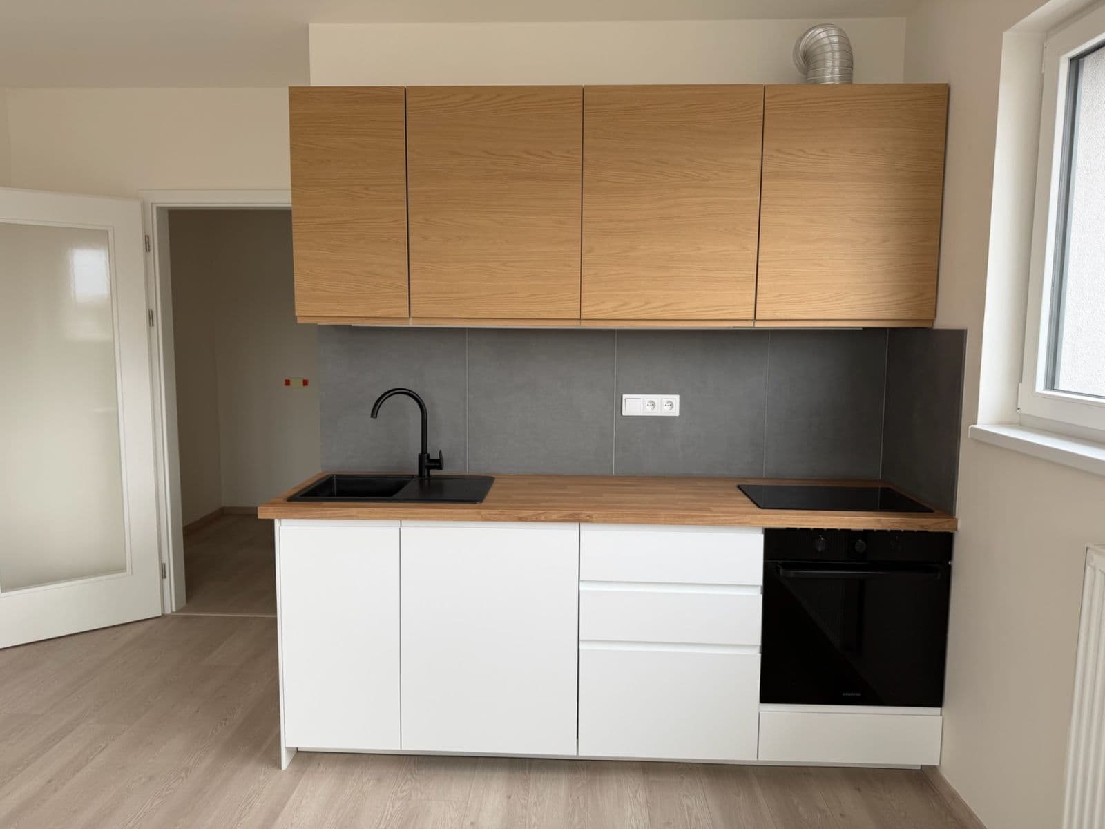 Prenájom bytu 1-izbový 32 m², Bukačova, Praha, Praha Prenájom bytu 1-izbový 32 m², Bukačova, Praha, Praha